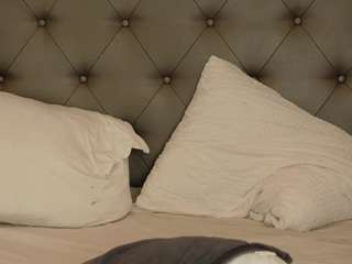 LeilaBie live webcam show
