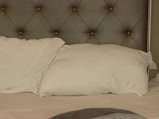 LeilaBie live webcam show