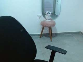 mia-brown69