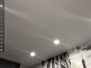 missladerer live webcam show
