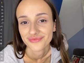 MissLaderer live cam preview