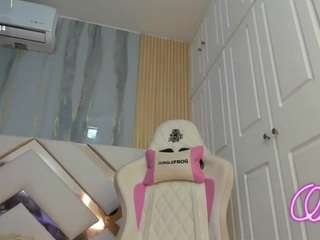 niicolsanders live profile