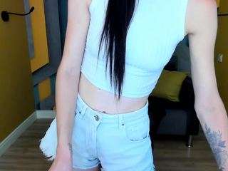 NoirDiva live webcam show