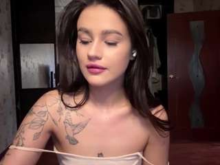 Questo modello è in diretta ora. salliegorczynski