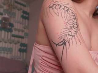 SophiaCorrales live webcam show