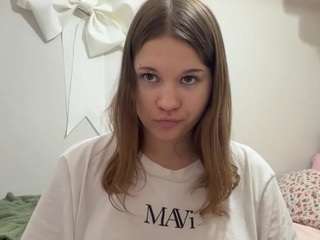 le modèle sumikoyvon est en webcam porno dans un show sur le site camsoda, il possède les tags suivants: blowjob,body massage,doggy style,erotic dance,facesitting,facial piercings,green eyes,no drinking,teen 18,young adult,hd