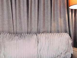 agata-haris live cam preview