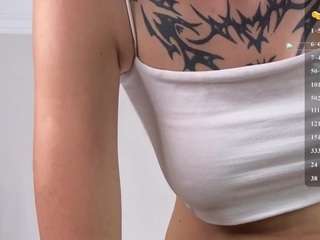 Live cam show with Cruela-Bena