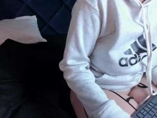 lia-nikol