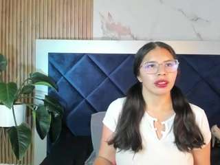lia-nikol's live room