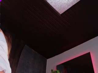 miiastonnee