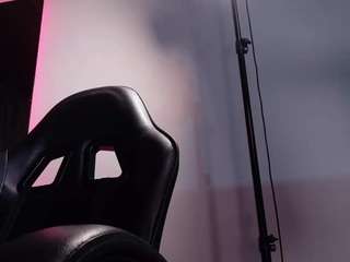 miiastonnee