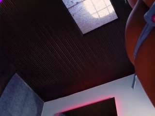 miiastonnee