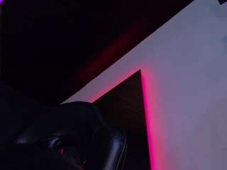 MiiaStonnee live webcam show