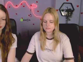 Este modelo está en vivo ahora. alorea-faye