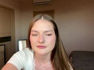 Dieses Model ist jetzt live. charlottbogus