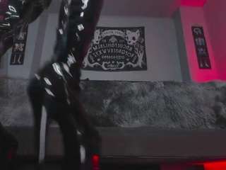 draculairisdoll