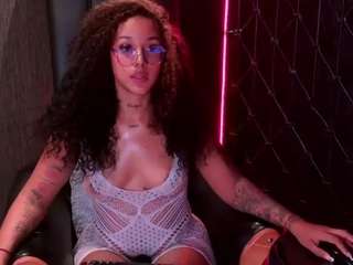 Kinsleybrown live webcam show
