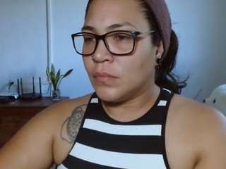 meganbloomm live webcam show