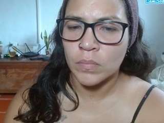 Meganbloomm live cam preview