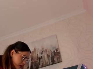 sky-saenz live profile