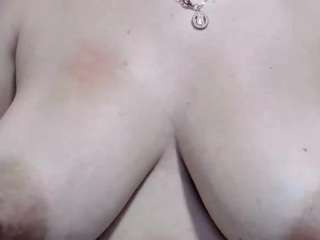 Sky Saenz live webcam show