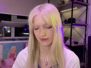 ToraMagid live webcam show