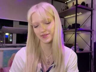 ToraMagid live webcam show