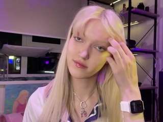 ToraMagid live webcam show