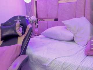 zoegale live cam preview