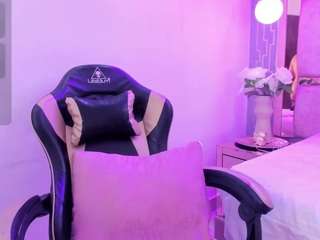 zoegale live cam preview