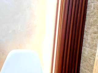 adarha-low Live Webcam on CamSoda