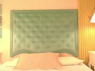 AnnyOsorioo live webcam show