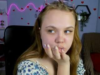 emori-maxon webcam