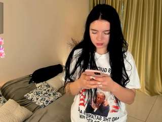 evelyne-xx