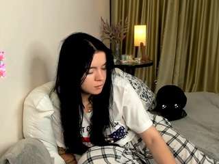 evelyne-xx