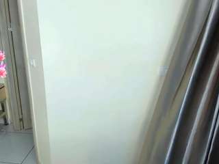 evelyne-xx live webcam show