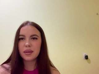 Questo modello è in diretta ora. janettmccardle