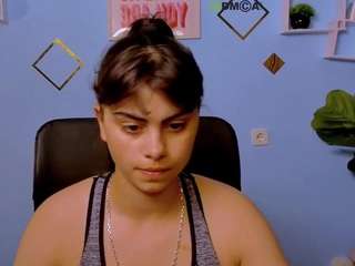 shadow-kiss live webcam show