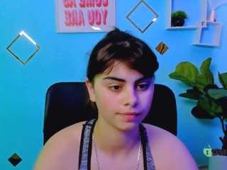 shadow-kiss live webcam show