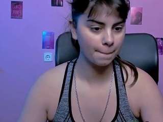 shadow-kiss live webcam show