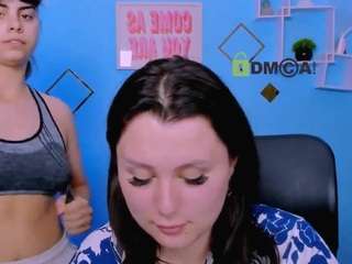 shadow-kiss live webcam show
