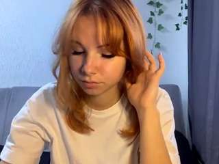 Lina live webcam show