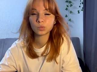 Lina live webcam show