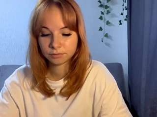 Lina live webcam show