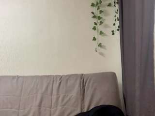 Lina live webcam show