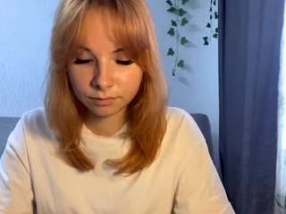 Lina live webcam show