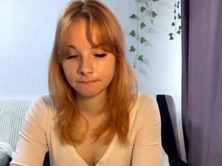 Lina live webcam show