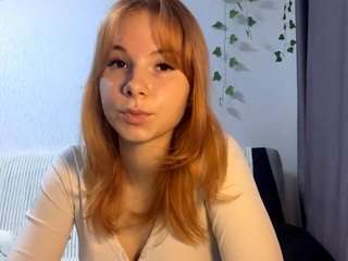 Lina live webcam show
