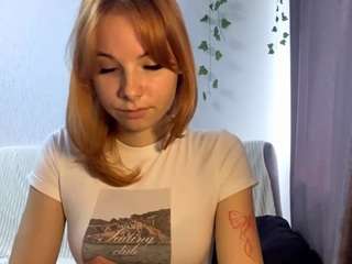 Lina live webcam show